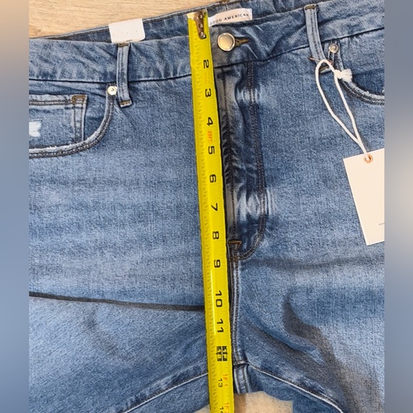 NWT Good American Good Classic Distressed High Rise Cropped Raw Hem Size 15 - Picture 7 of 9